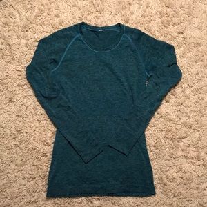 LULULEMON swiftly tech long sleeve crew